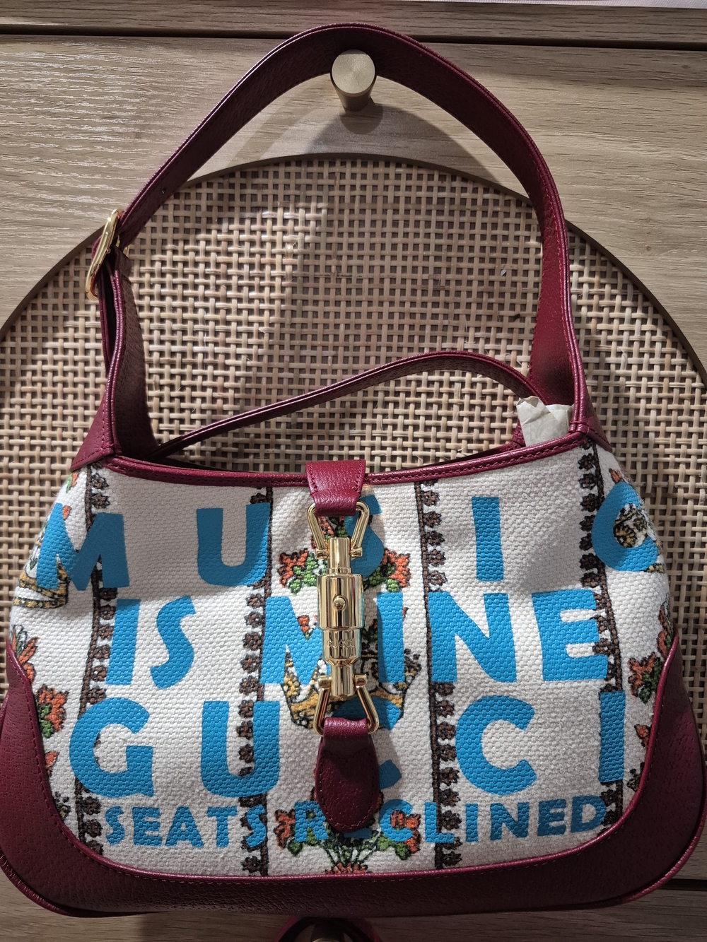 Gucci Jackie Centennial Music is Mine handbag in beige canvas and burgundy NWOT